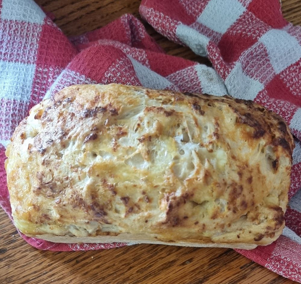 Cheese Garlic and Onion Bread The Homemade Cook